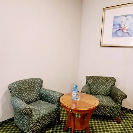 Hit & Apartahotel 4*