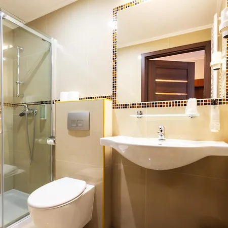 Metro Wileńska Hotel apartamentowy 2*