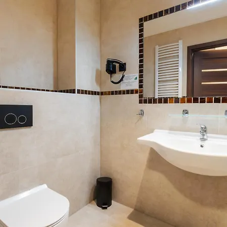 Metro Wileńska Hotel apartamentowy 2*