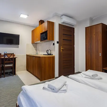 Apartahotel Hit & Varsovia