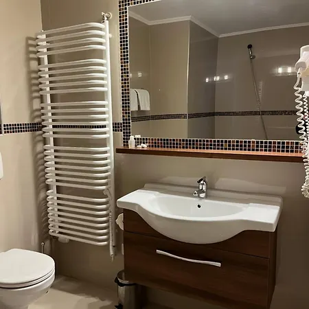 Lejlighedshotel Hit 2*