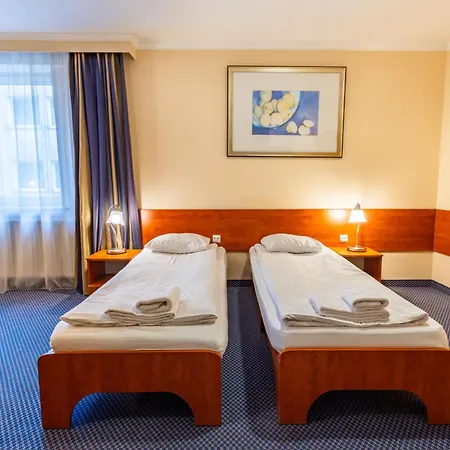 Lejlighedshotel Hit 2*