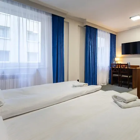 Apartahotel Hit &